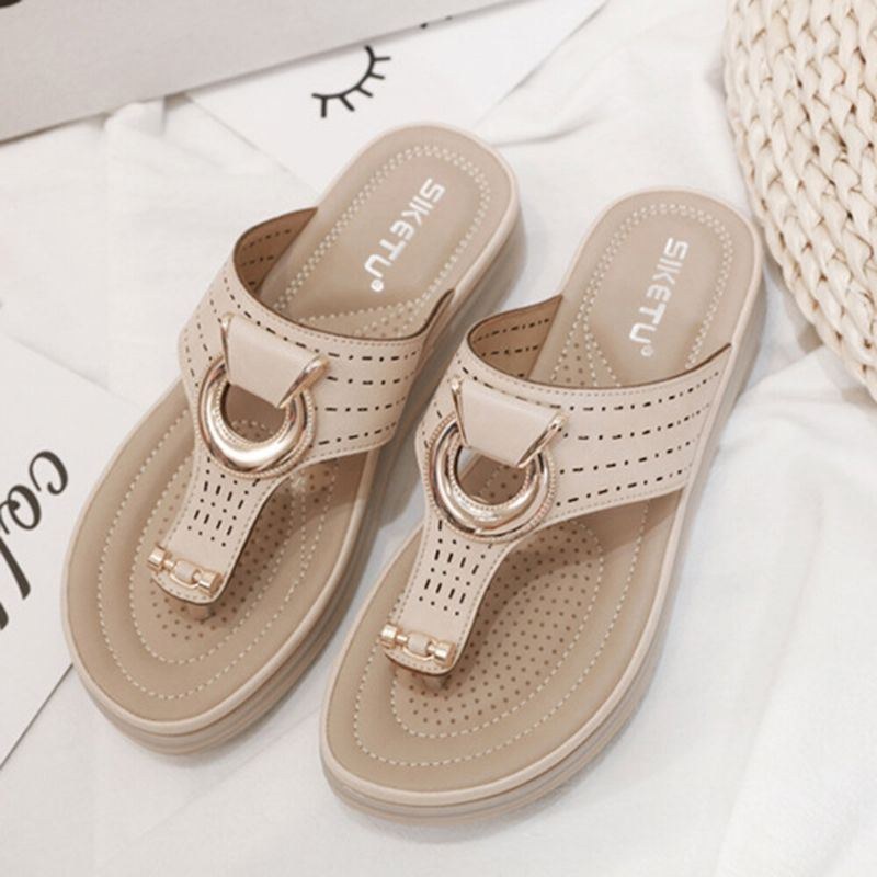 Dame Metal Decor Hollow Comfy Clip Toe Beach Casual Sandaler