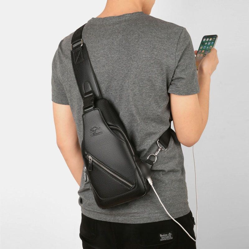 Herre Pu Læder Usb Opladning Vandtæt Øretelefon Hul Business Crossbody Taske Brysttaske Sling Bag