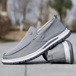 Herre Åndbar Blød Sål Ren Farve Slip On Old Peking Casual Stofsko